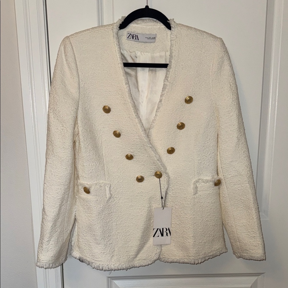 ZARA Cream Bouclé Double-Breasted Blazer with Gold Buttons
